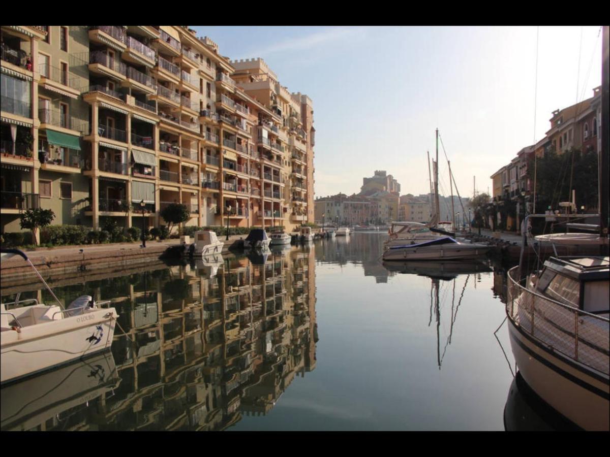 Cozy Apartment On The Sea Port Saplaya Exterior foto